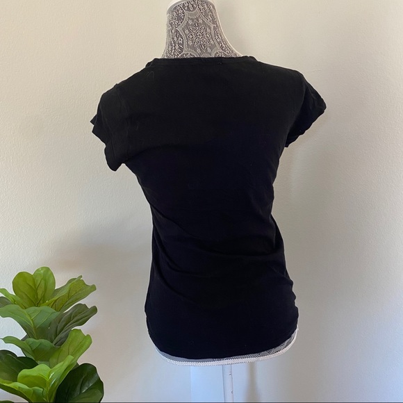 5/$25 Black Guess Jeans Sequin Logo Top - Picture 7 of 7